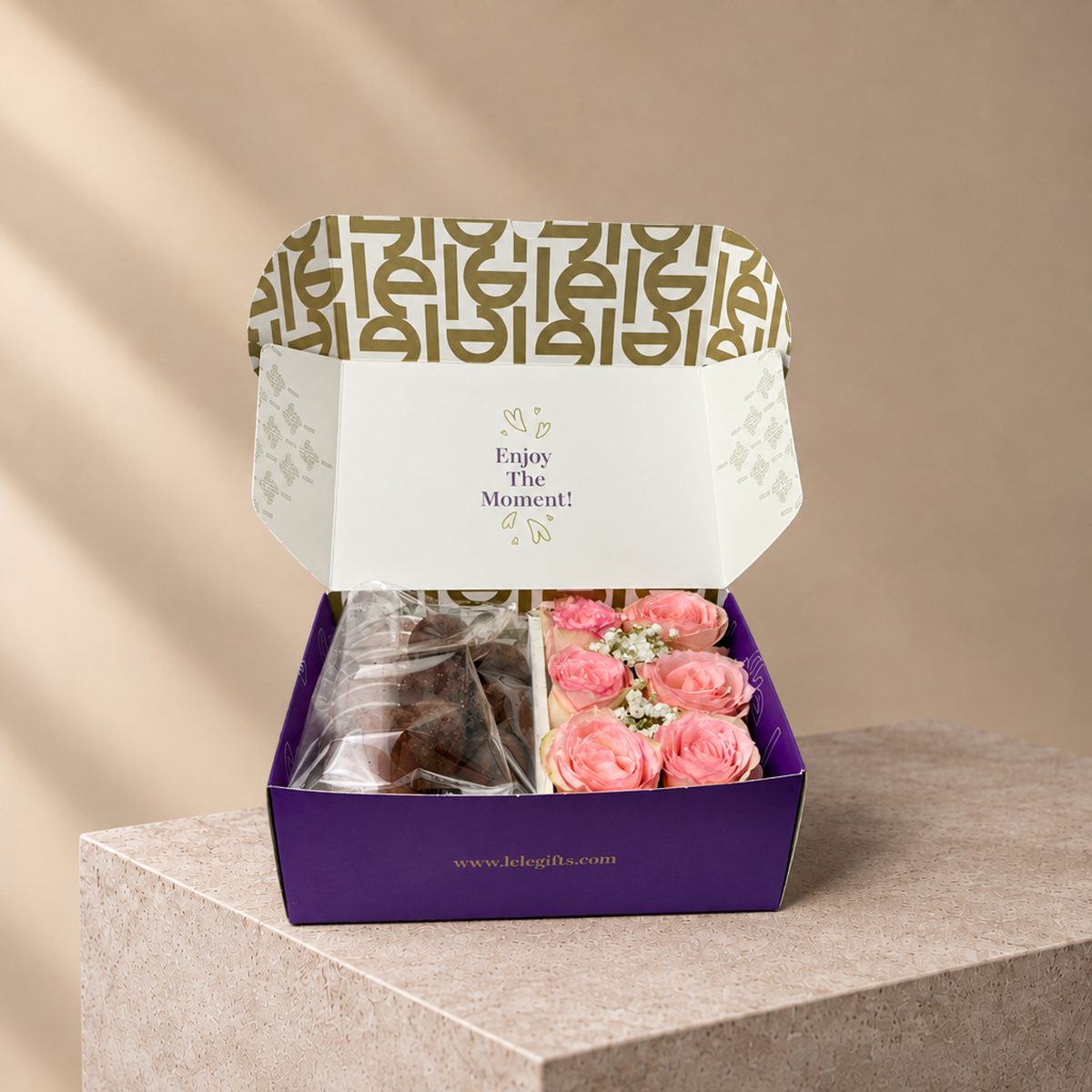 Hot Chocolate Balls Box with Roses (3)