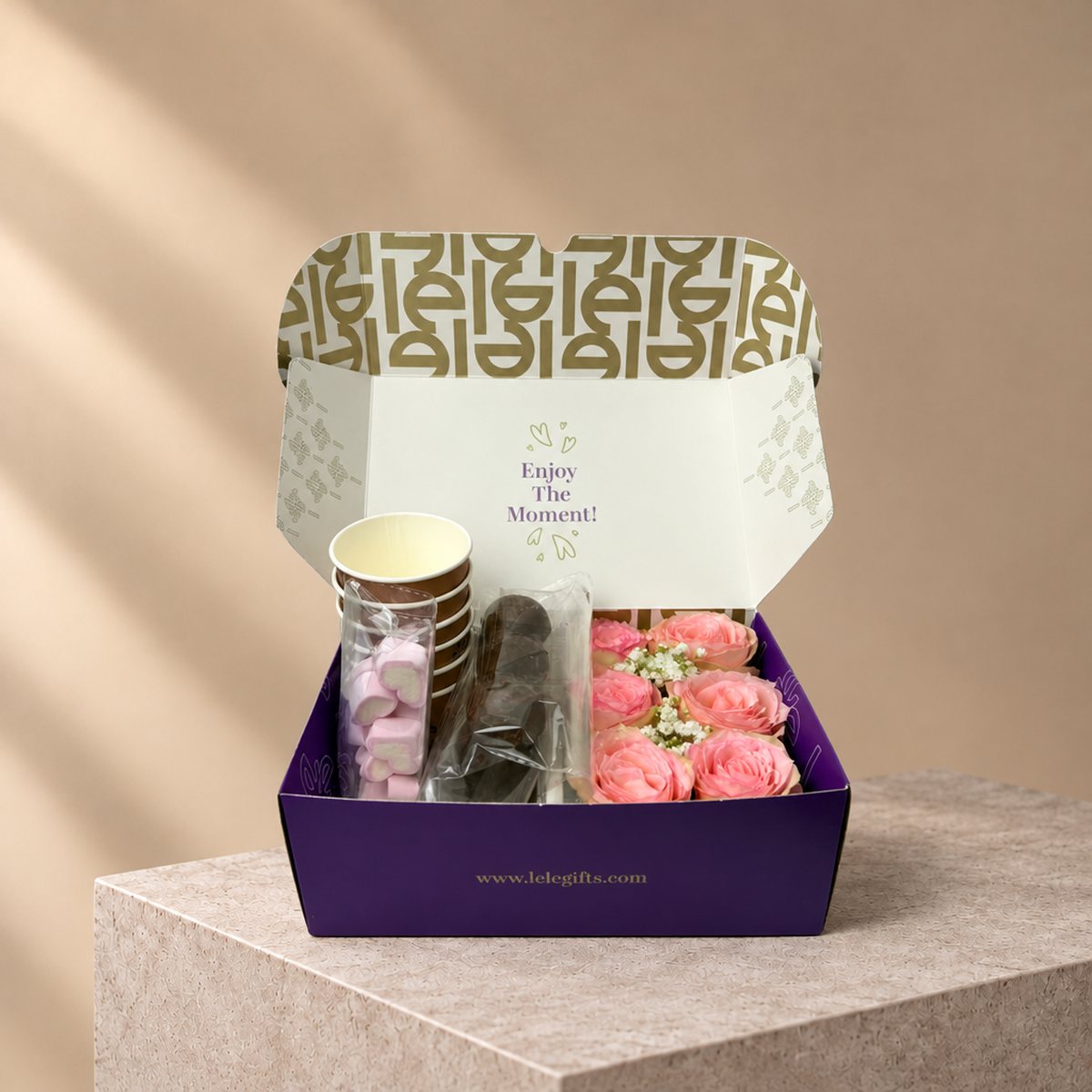 Hot Chocolate Balls Box with Roses (4)