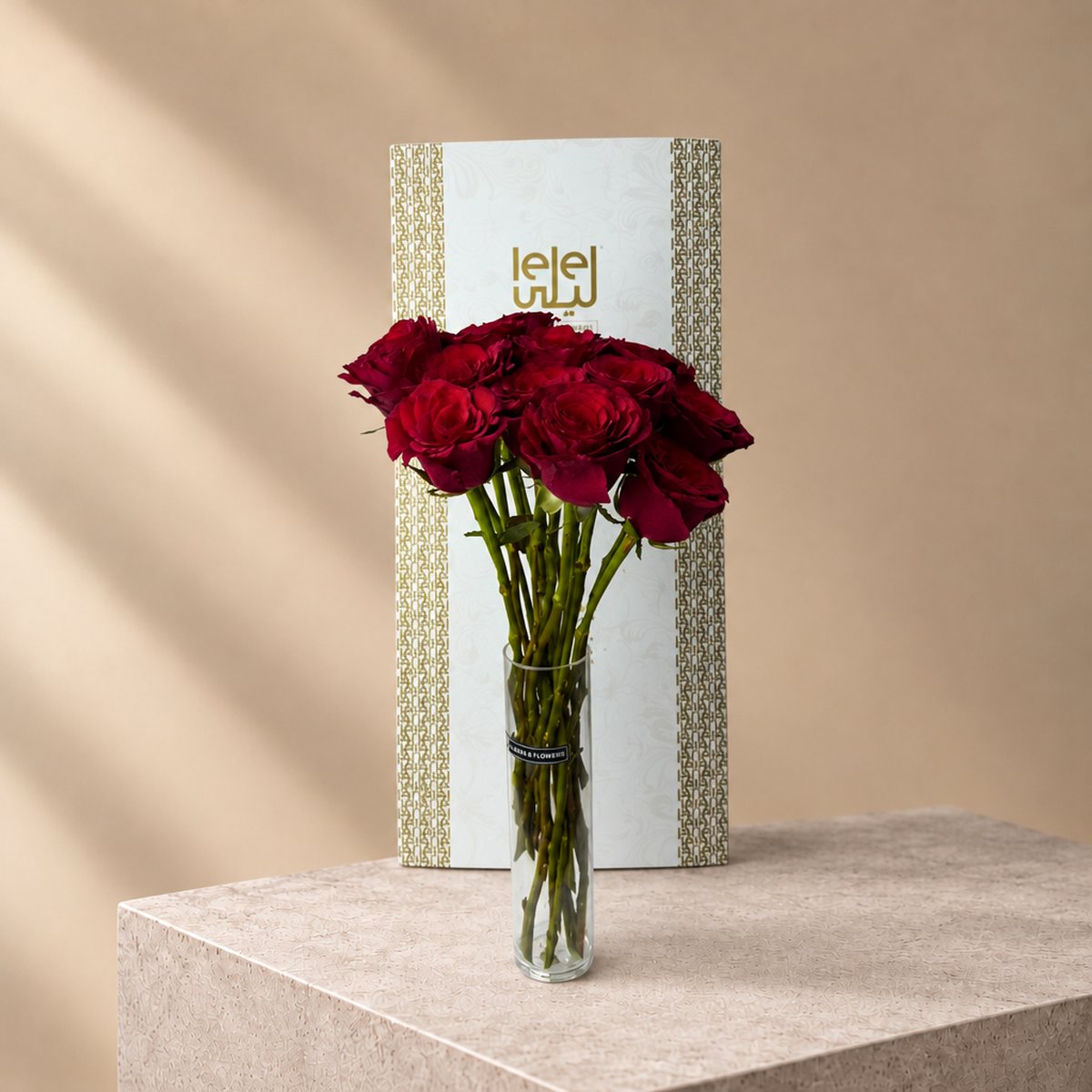 Love Vase Box with Cake (5)