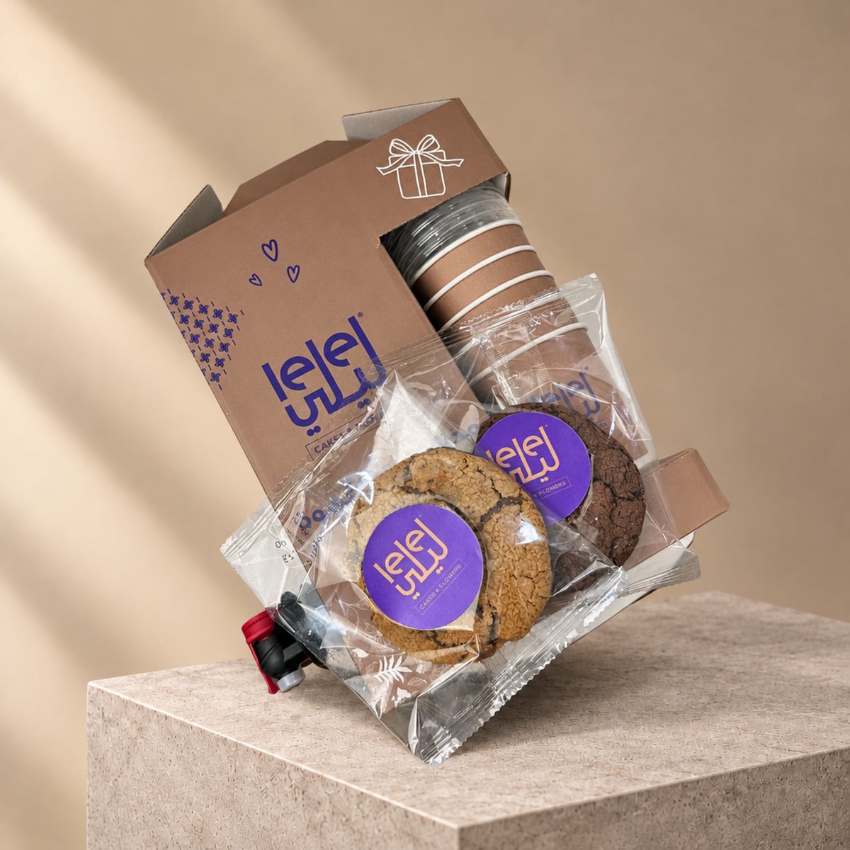 Colombian Coffee with 2 Cookies (4)