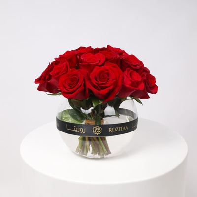 فازة زجاج 15 وردة جوري حمراء